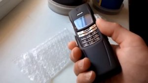 Nokia 8910i из aliexpress  - Бывалый телефон от Нокиа.