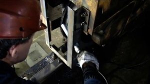 ИНТЕЛЛ РОСС Видеоинструкция монтажа гребенесмазывателей на мостовой кран