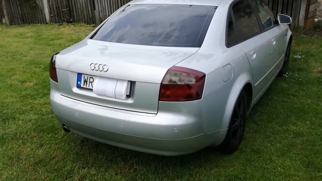 przyciemnianie tylnych lamp audi A4