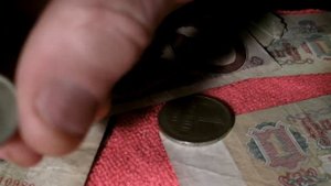 СОВЕТСКИЕ ДЕНЬГИ .Что можно было купить Цены в СССР Сравнение (SOVIET MONEY)