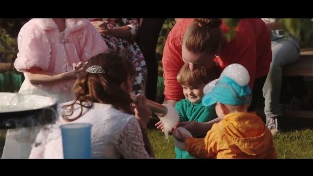 Шоу мыльных пузырей Челябинск. Ирина Волшебница. смотреть онлайн