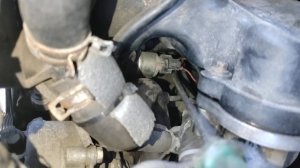 Плохой контакт на фишке регулятора давления.Форд Транзит 2,4(115 л.с.).