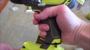 screwdriver RYOBI R18DD3-0 self-tightening chuck НОВЫЙ шуруповерт САМОЗАЖИМНОЙ ПАТРОН !!! ОТЛИЧИЯ