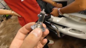 LED HEADLIGHT BULBS BY AUXBEAM on MERCEDES W163