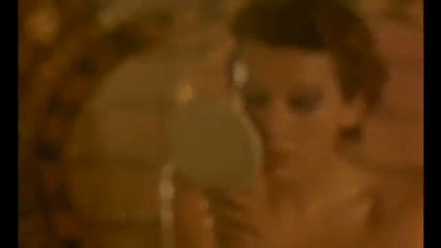 EMMANUELLE 1975)