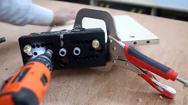 Кондуктор для стяжек минификс и шкантов