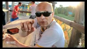 comedoz -- Ночь. Улица.