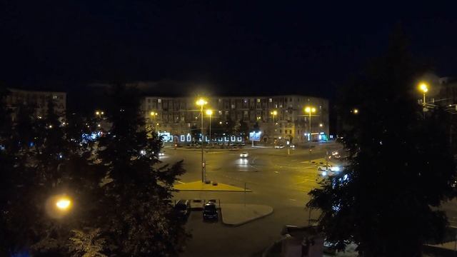 Заневская площадь - пересечение Заневского и Новочеркасского проспектов.