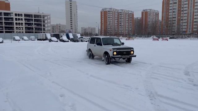 Наше мнение о штатной резине Нива Легенда (Niva Legend 2023) Pirelli Scorpion ATR 185/75 r16 смотреть онлайн