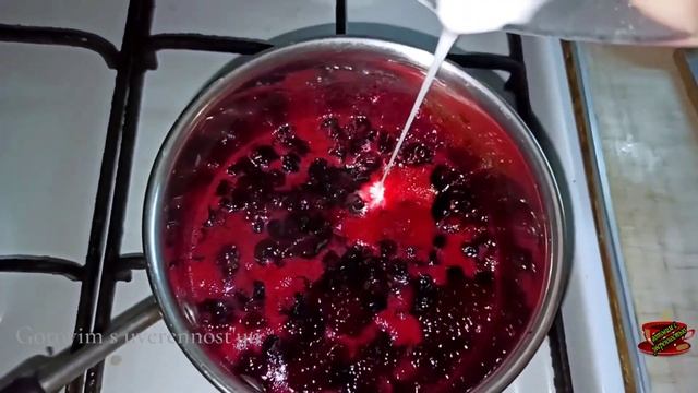 Рулетное ягодное печенье. Вкусный рецепт печенья с черной смородиной Gotovim s uverennost'yu
