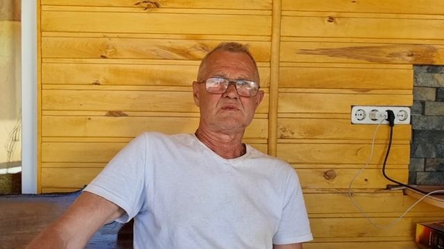 Золотые руки. фигуры из дерева. крутые лестницы