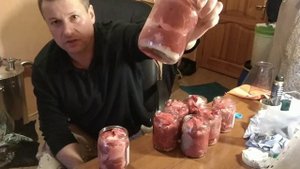 Тушенка из дикого мяса касули.