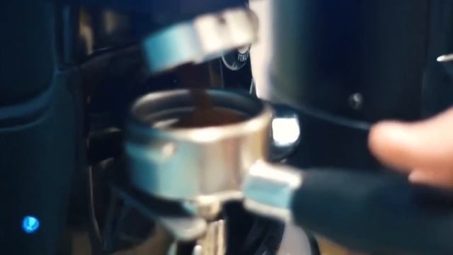САМАЯ КРАСИВАЯ КОФЕЙНЯ ЕВРОПЫ! Как открыть лучшую кофейню по популярной франшизе Crema Caffe