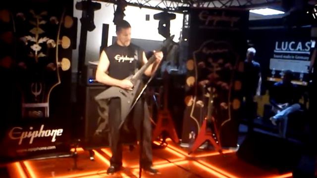 Jeff Waters - The Trend смотреть онлайн