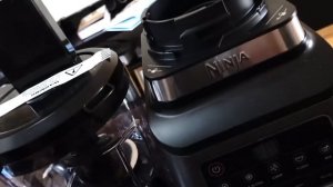 Best blender on the market? Ninja 3-in-1 Food Processor with Auto-iQ [BN800UK] 1200W unboxing