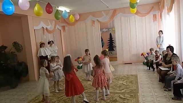 8 марта танец "баю-бай" старшая группа смотреть онлайн