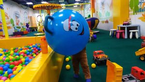 ДЕТСКАЯ ИГРОВАЯ КОМНАТА !!! МНОГО ИГРУШЕК !!! ВАННА С ШАРАМИ!!!