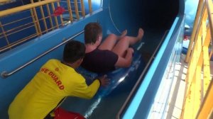 Аттракцион Цунами. Аквапарк Пхукет Таиланд