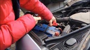 Обзор-тест многофункционального повербанка с возможностью "прикурить" автомобиль