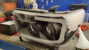 Toyota Tundra Установка светодиодных модулей AOZOOM A13 и химическая полировка фар. БРОНИРОВАНИЕ!