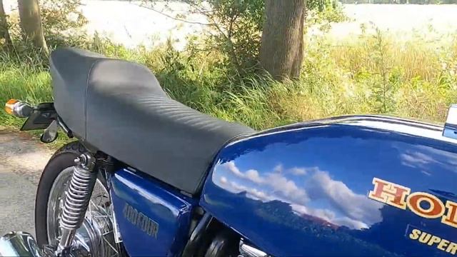 Honda CB 400 Four смотреть онлайн