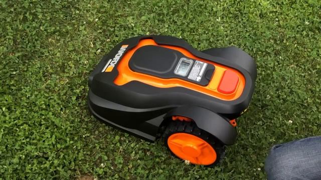 Test Robot rasaerba a confronto: Gardena e Worx. смотреть онлайн