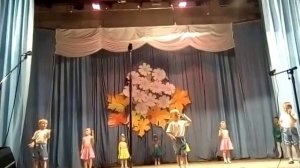 Губки бантиком,бровки домиком!!!!Детский сад на сцене