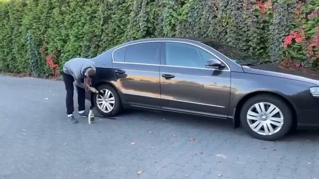 Как и чем мыть диски на авто #диски #мойкамашин #мойкаавто #машины #водитель #дорога #топ