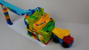 Шарики катятся с горки - АСМР marble