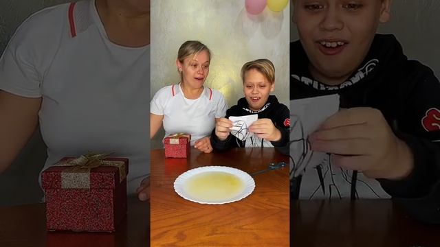 OMG! В сахарной вате нашел коробочку с сюрпризом?#shorts Лучшее видео Многодетки