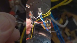 Ремонт мультиварки REDMOND RMC M42S. Не хочет греть - заставим :)