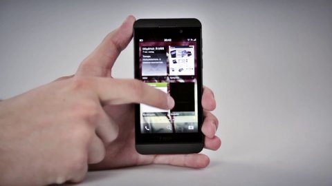 Обзор BlackBerry Z10