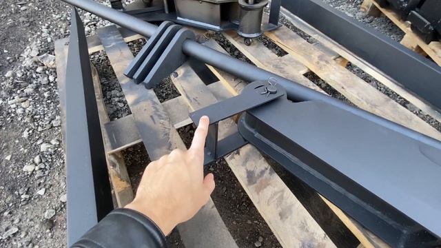 Вилы на экскаватор погрузчик и фронтальный погрузчик откидные паллетные