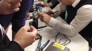 Работа с паяльником