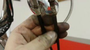 Замена уплотнений двигателя на Harley Davidson Sportster часть 1