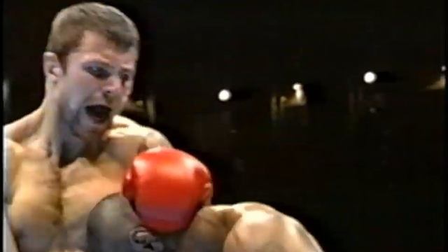 В. Токарев WKO __(__). 2000-__-__.「掣圏道」, 「アルティメットボクシング」SWA. JPN. С. Заяшников - личн. архив. смотреть онлайн