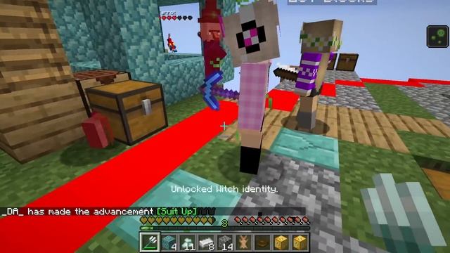 САМЫЙ НЕВЕЗУЧИЙ ОДИН БЛОК в МАЙНКРАФТ ДЕВУШКА НУБ И ПРО ВИДЕО ТРОЛЛИНГ MINECRAFT Челлендж смотреть онлайн
