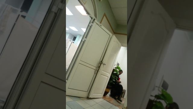 Охранник Сфинкс в ШЦРБ на досуге смотреть онлайн