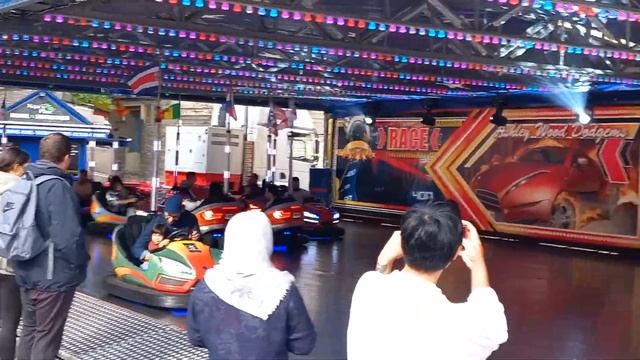 FAST TRACK DODGEMS At St Giles Fair/Off-Ride смотреть онлайн