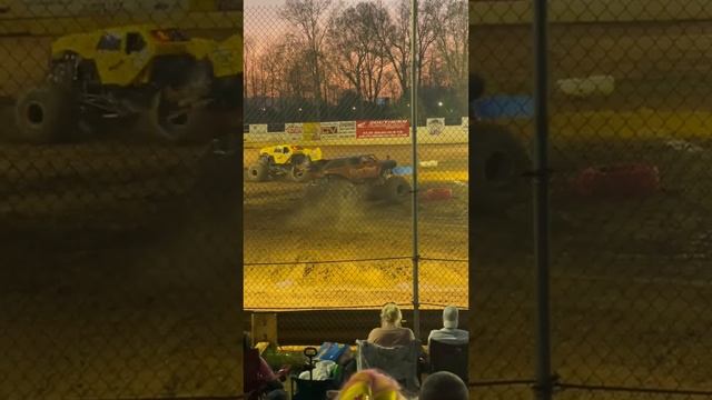 Monster Trucks Crazy Train vs Dozer Battle for the Win !!!!