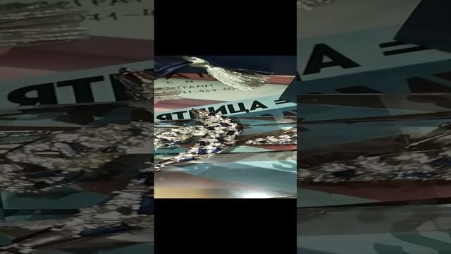 #norrsken oriflame Серьги Ледяной топаз 44747, ожерелье Ледяной топаз 44998 смотреть онлайн