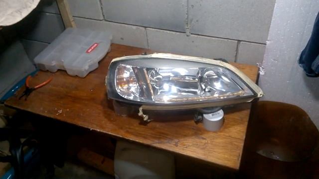 Исправляем помутневшую фару ЛАКОМ смотреть онлайн