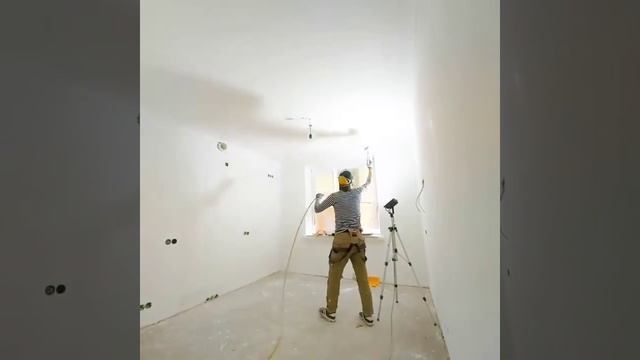 безвоздушная покраска потолка.ремонт в Мытищах смотреть онлайн