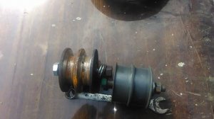 натяжной ролик ременого сцепления на мини трактор