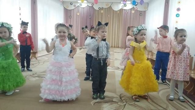 Девочка- позитив! Стекляшки песенка