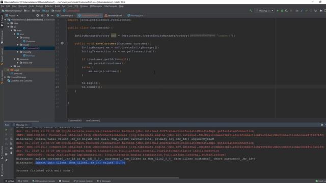 Hibernate sauvegarder lire et effacer des données смотреть онлайн