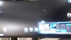 Mi Curved Gaming Monitor 34 - Split screen function