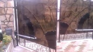 Дизайн и изготовление распашных кованых ворот