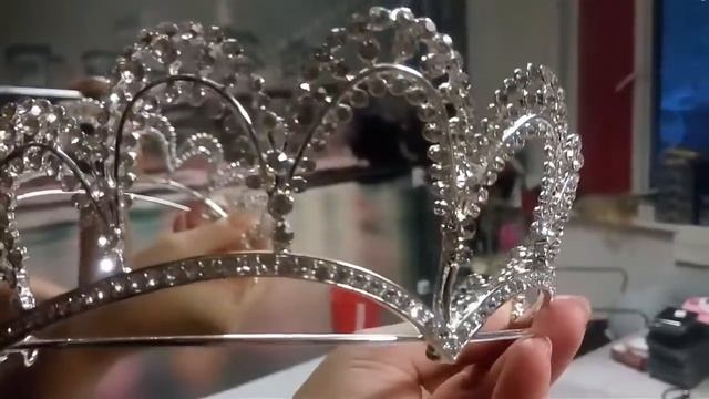 Аксессуары для волос смотреть онлайн