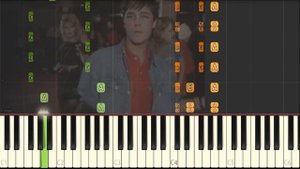 ЛАСКОВЫЙ МАЙ - БЕЛЫЕ РОЗЫ Синтезия урок на пианино